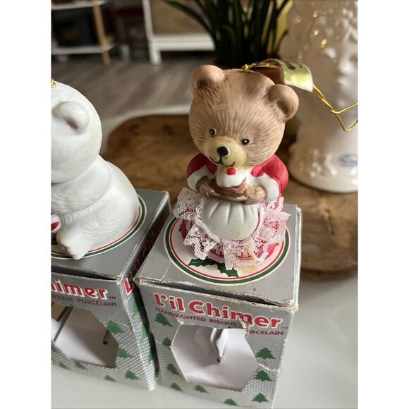 VINTAGE LIL CHIMER BISQUE PORCELAIN CHRISTMAS ORNAMENTS - Picture 3 of 7